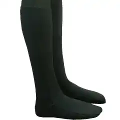 <strong data-end="63" data-is-only-node="" data-start="0">Gerbing 12V Varmesokker &ndash; Jevn varme og komfort p&aring; MC-turen</strong><br data-end="66" data-start="63" />
Gerbing 12V varmesokker gir <strong data-end="146" data-start="94">effektiv varmefordeling over hele foten og t&aelig;rne</strong> ved hjelp av <strong data-end="189" data-start="160">Microwire&reg; Heat-teknologi</strong> med livstidsgaranti. De er laget i <strong data-end="262" data-start="225">pustende 4-veis stretch-materiale</strong> for perfekt passform og komfort. Sokene kan kobles direkte til <strong data-end="367" data-start="326">Gerbing jakke, bukse eller MC-batteri</strong>, og leveres med komplett kabelsett. Perfekte for motorsyklister som vil holde f&oslash;ttene varme &ndash; selv i bitende kulde.