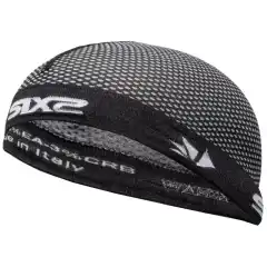 <strong data-end="36" data-is-only-node="" data-start="0">SIXS Skull Cap Breezy Touch (BT)</strong> er en superlett og pustende hjelmlue laget i BT Carbon-materiale som effektivt transporterer bort fukt og hindrer at svette samler seg. Materialet er <strong data-end="203" data-start="187">27 % lettere</strong> enn forgjengeren og gir h&oslash;y komfort under MC-hjelm og ved aktiv bruk.