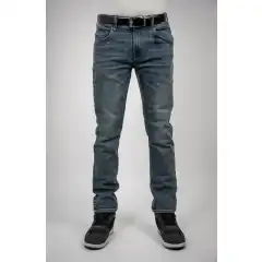 <strong data-end="28" data-is-only-node="" data-start="0">Bull-It Ajax AA MC-jeans</strong> er en komfortabel og sikker motorsykkeljeans med klassisk straight fit og medium livh&oslash;yde, korte ben. Laget i stretch <strong data-end="153" data-start="136">Oneskin denim</strong> med beskyttelsen vevd inn i stoffet for lav vekt og h&oslash;y slitestyrke. CE-sertifisert i klasse AA og leveres med CE Level 1 kne- og hoftebeskyttere.