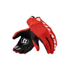 Superlette <strong data-end="63" data-start="33">adventure/rally MC-hansker</strong> med tettsittende passform og maksimal f&oslash;lelse mot styret. <strong data-end="143" data-start="122">REV&rsquo;IT! Escondido</strong>, utviklet med inspirasjon fra Pol Tarr&eacute;s sine favoritt-hansker, kombinerer 4-veis stretch, neoprenmansjett, gode gripepaneler og touch-fingertupper &ndash; perfekte for f&oslash;rere som vil ha direkte kontakt, kontroll og lett beskyttelse p&aring; grus og sti.