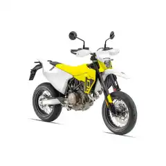 Husqvarna 701 Supermoto 2026 er en rendyrket kj&oslash;reglede-maskin. Med oppgradert 692,7cc LC4-motor, avansert elektronikk og presis WP-fj&aelig;ring gir den uovertruffen kontroll og respons p&aring; asfalt. En lett, r&aring; og ekstremt engasjerende supermoto &ndash; skapt for svinger, bylek og ren adrenalin.