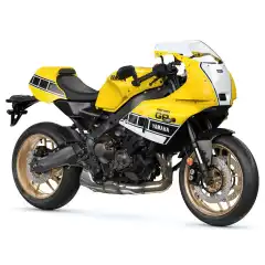 XSR900 GP er designet for &aring; vekke minner fra gullalderen, og er den ultimate blandingen av heritage racingstil kombinert med det siste innen banebrytende teknologi, alt for &aring; gi en spennende tur og for &aring; stimulere sansene p&aring; en m&aring;te som ingen andre.