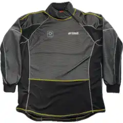 Artech Windstop Genser &ndash; vindtett tr&oslash;ye med pustende rygg for optimal komfort og varme under MC- og sn&oslash;scooterkj&oslash;ring. Litt sm&aring; i st&oslash;rrelsen &ndash; g&aring; gjerne opp &eacute;n st&oslash;rrelse.