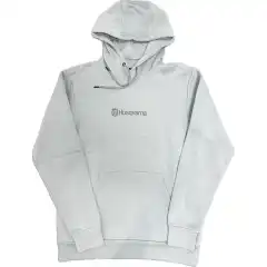 <strong data-end="32" data-is-only-node="" data-start="0">Husqvarna Horizon Hoodie Gr&aring;</strong> er en komfortabel hettegenser til herre fra Husqvarna Lifestyle Collection. Laget i myk og slitesterk kvalitet (<strong data-end="177" data-start="145">65 % bomull / 35 % polyester</strong>) &ndash; perfekt til hverdagsbruk og fritid.