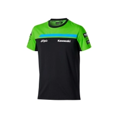 <strong data-end="32" data-is-only-node="" data-start="0">Kawasaki WSBK 2026 T-Skjorte</strong> er en offisiell team-t-skjorte i de ikoniske Kawasaki WorldSBK-fargene. Med Kawasaki-logo p&aring; bryst og rygg samt WorldSBK- og WorldSSP-logoer p&aring; ermene, er den et perfekt valg for enhver racingentusiast. Den myke blandingen av bomull og Sorona&reg; gir h&oslash;y komfort, god pusteevne og en behagelig passform til b&aring;de hverdagsbruk og racehelger.