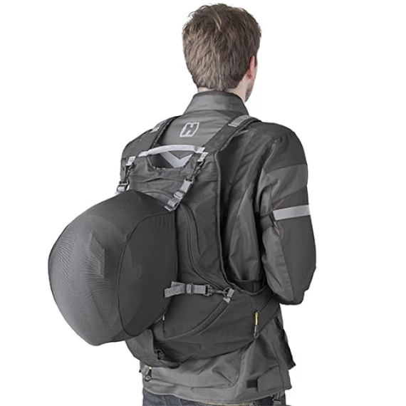 Givi Ryggsekk Easy 22 liter med hjelmbag