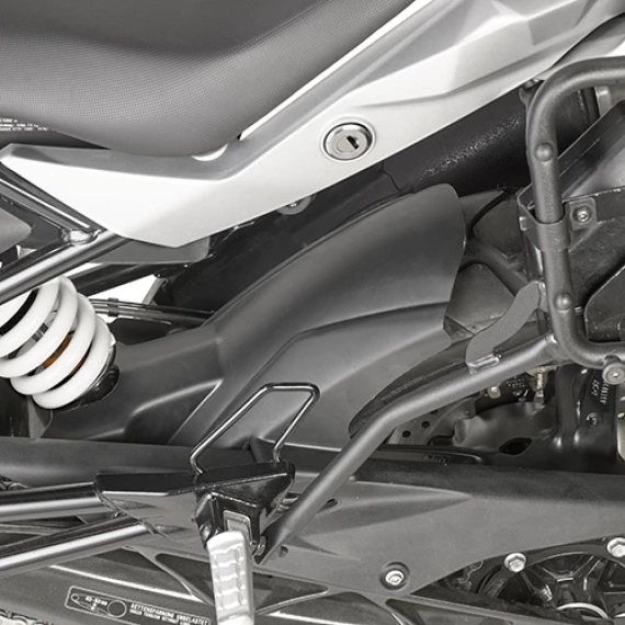 Givi Mudgard/Bakskjerm G310GS