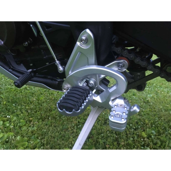 TwinPegs