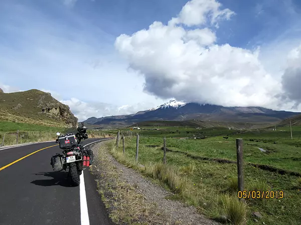Speed Motorcenter // Motorsykkel i Equador // Reisebrev