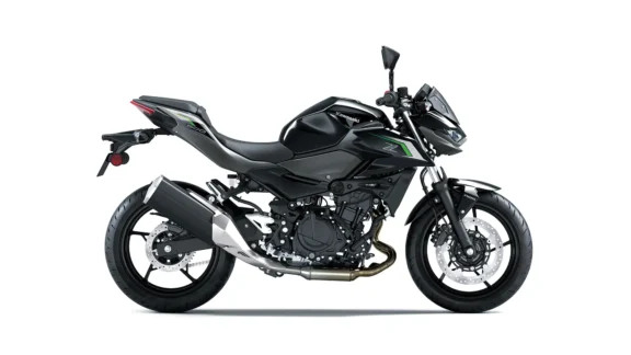 Kawasaki Z500 / Supernaked / Speed Motorcenter