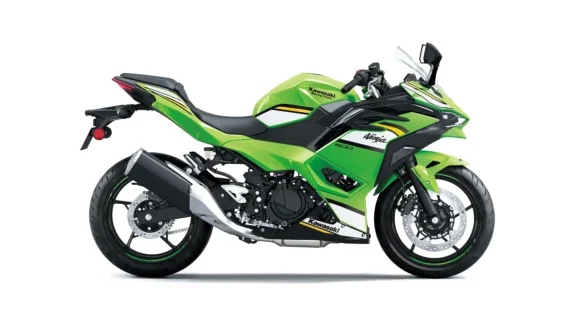 Kawasaki Ninja 500 SE / Supersport / Speed Motorcenter