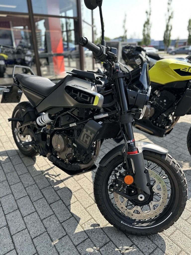 Husqvarna Svartpilen 401 A2