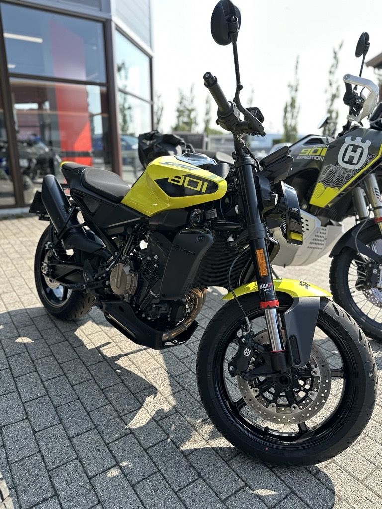 Husqvarna Vitpilen 901