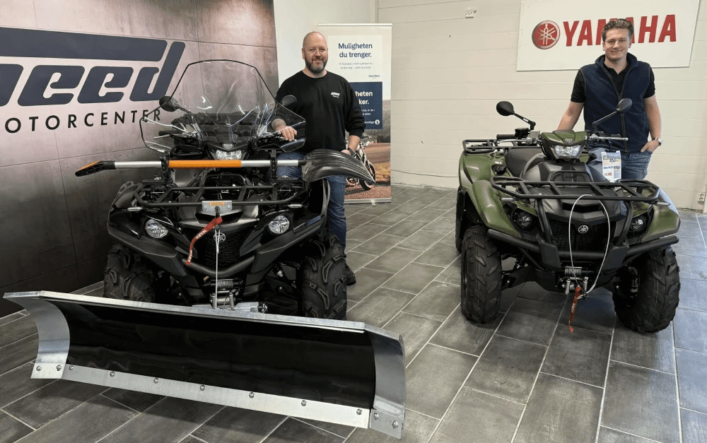 Thomas og Martin viser frem noen av Speed sine ATVèr, Speed Motorcenter, SpeedMC, ATV, UTV, Yamaha, Sandefjord